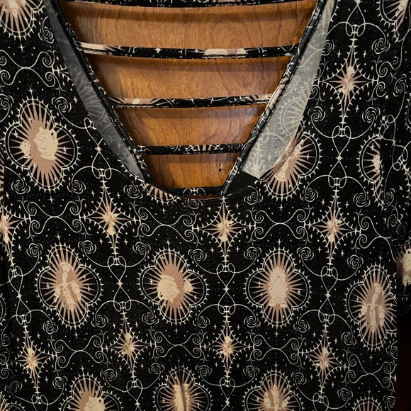 COPY - Beauty and the Beast dress - Picture 2 of 4